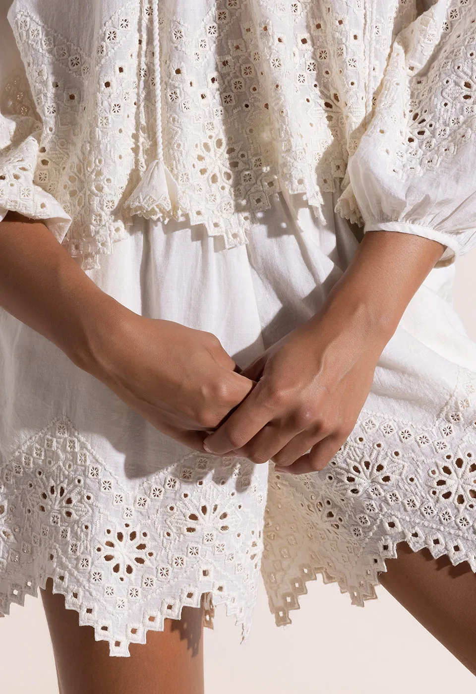 Adorned Top Vanilla White sold by Ivalo.com product image thumbnail 5