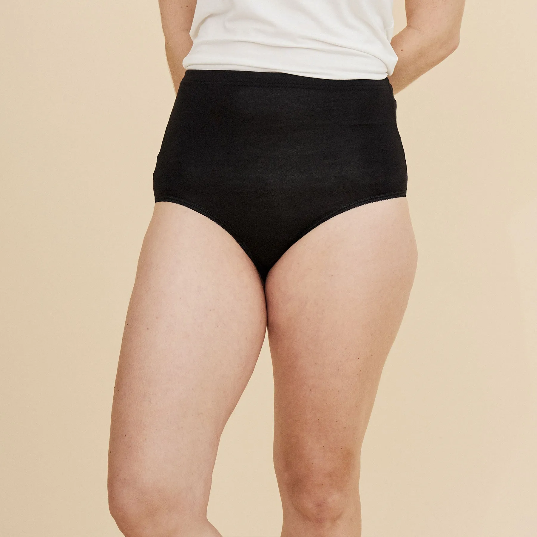 Women's Bamboo Underpants Black sold by Ivalo.com product image thumbnail 2