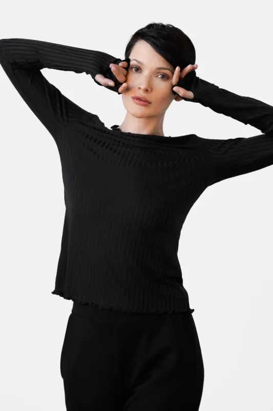 Kine Top Black sold by Ivalo.com