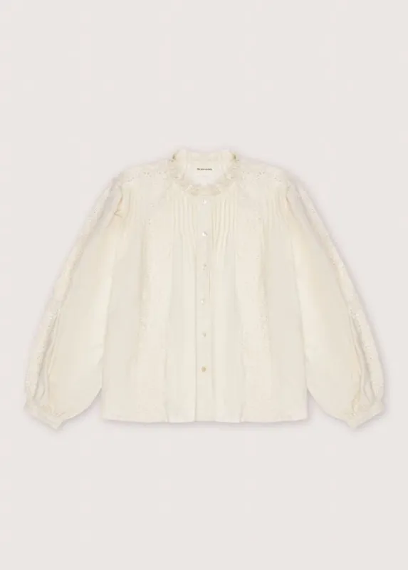 Nuuk Blouse Vanilla Cream White sold by Ivalo.com