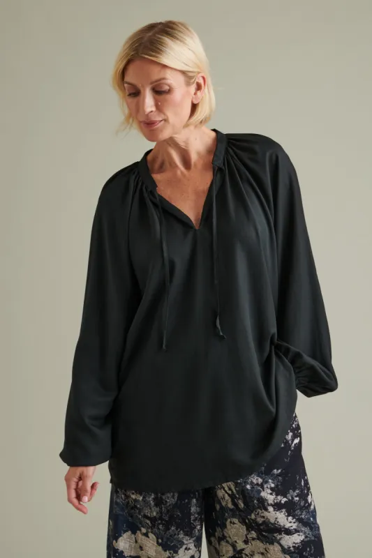 Lom Blouse Black sold by Ivalo.com