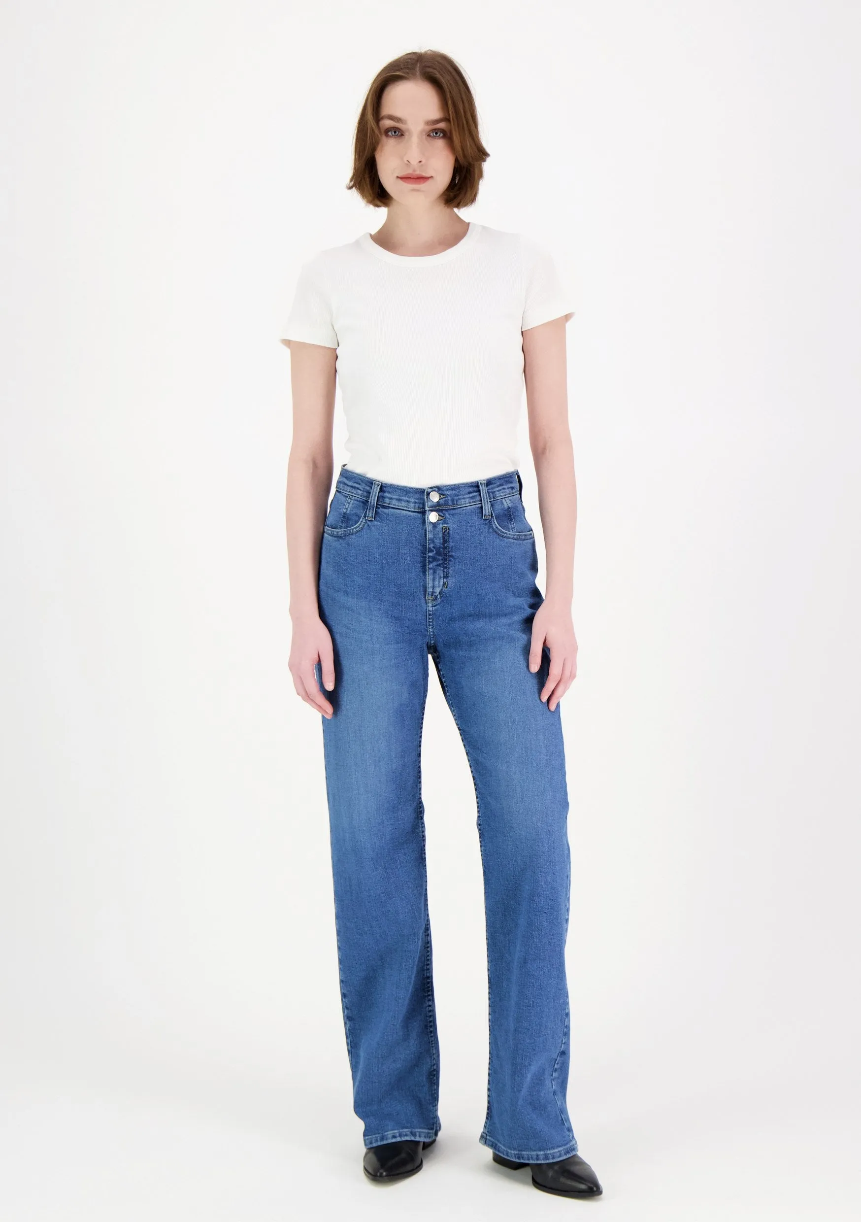 Anisa Wide Leg Jeans Blue sold by Ivalo.com