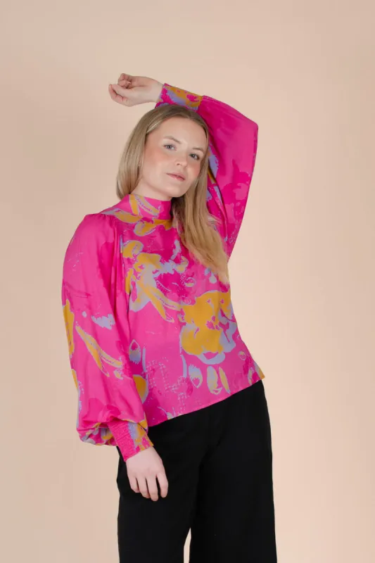 Puff Blouse Super Pink sold by Ivalo.com
