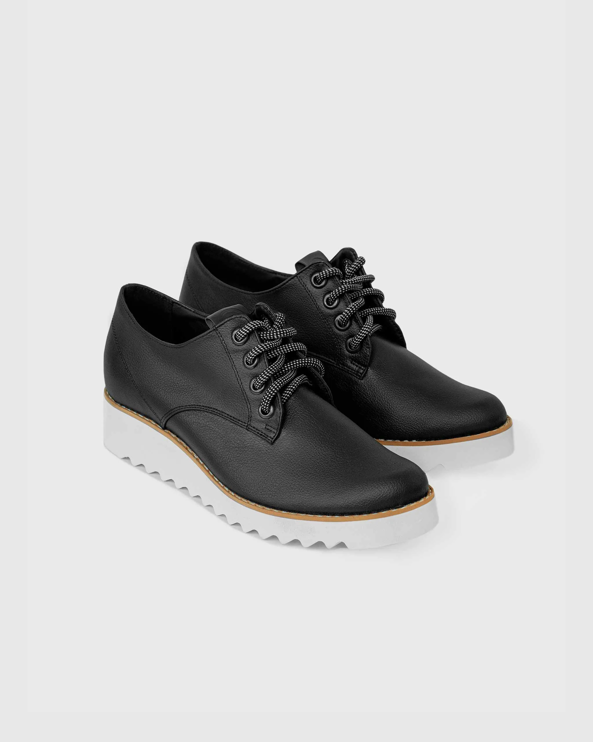 Oxford Street Apple Sneakers Black sold by Ivalo.com product image thumbnail 2