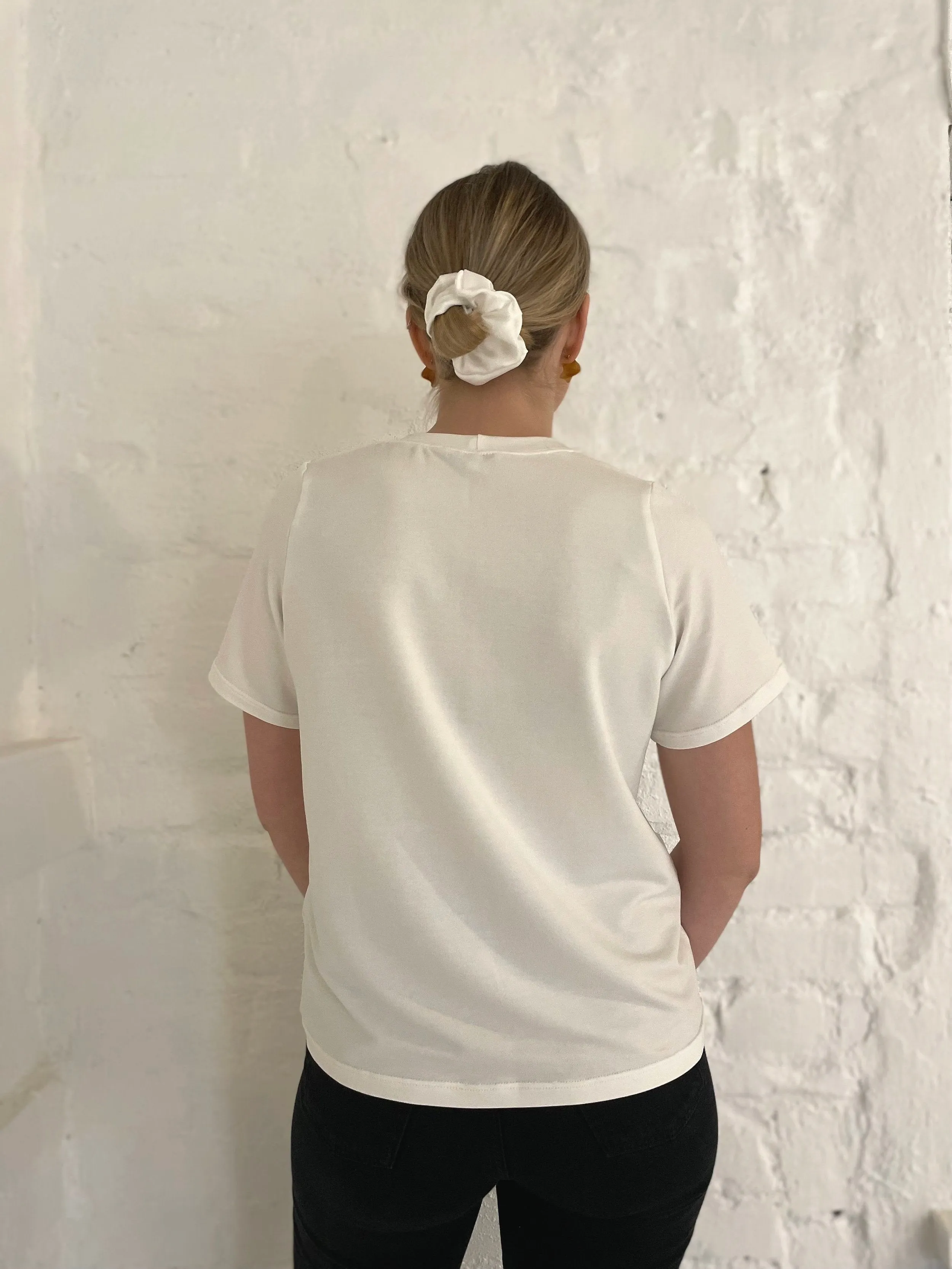 Classic V-neck T-Shirt White sold by Ivalo.com product image thumbnail 3