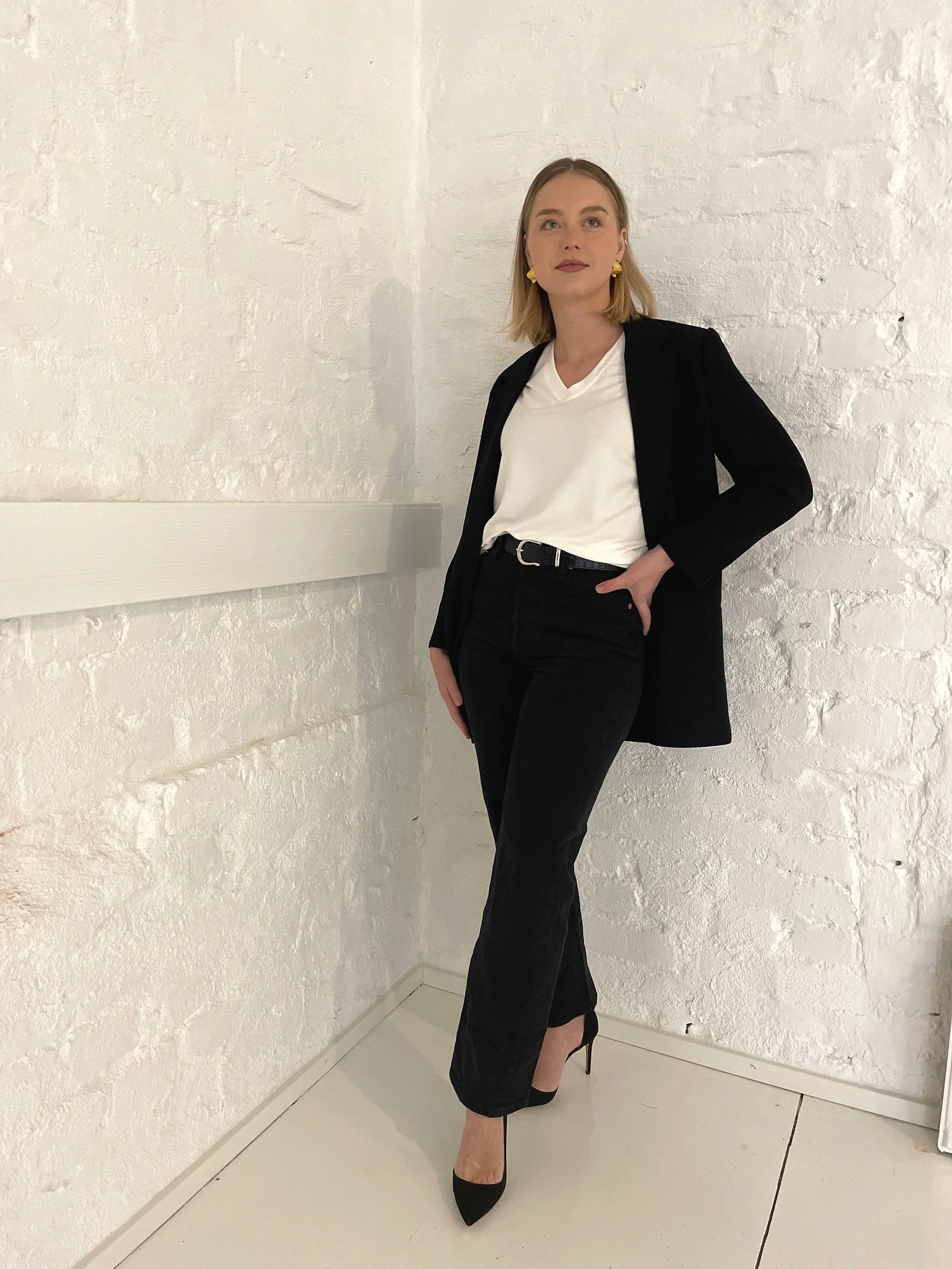 Classic V-neck T-Shirt White sold by Ivalo.com product image thumbnail 4