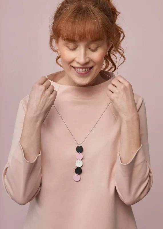 Dots Pendant No.5 Cherry/Granite/Snow sold by Ivalo.com