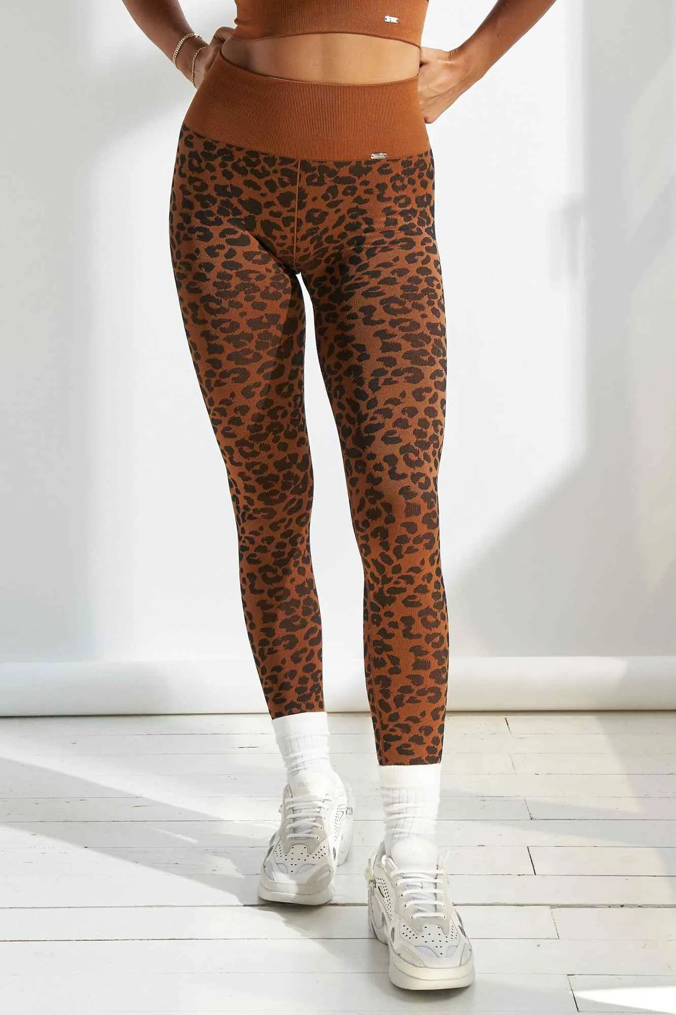 Wild Legging Leopard Caramel sold by Ivalo.com