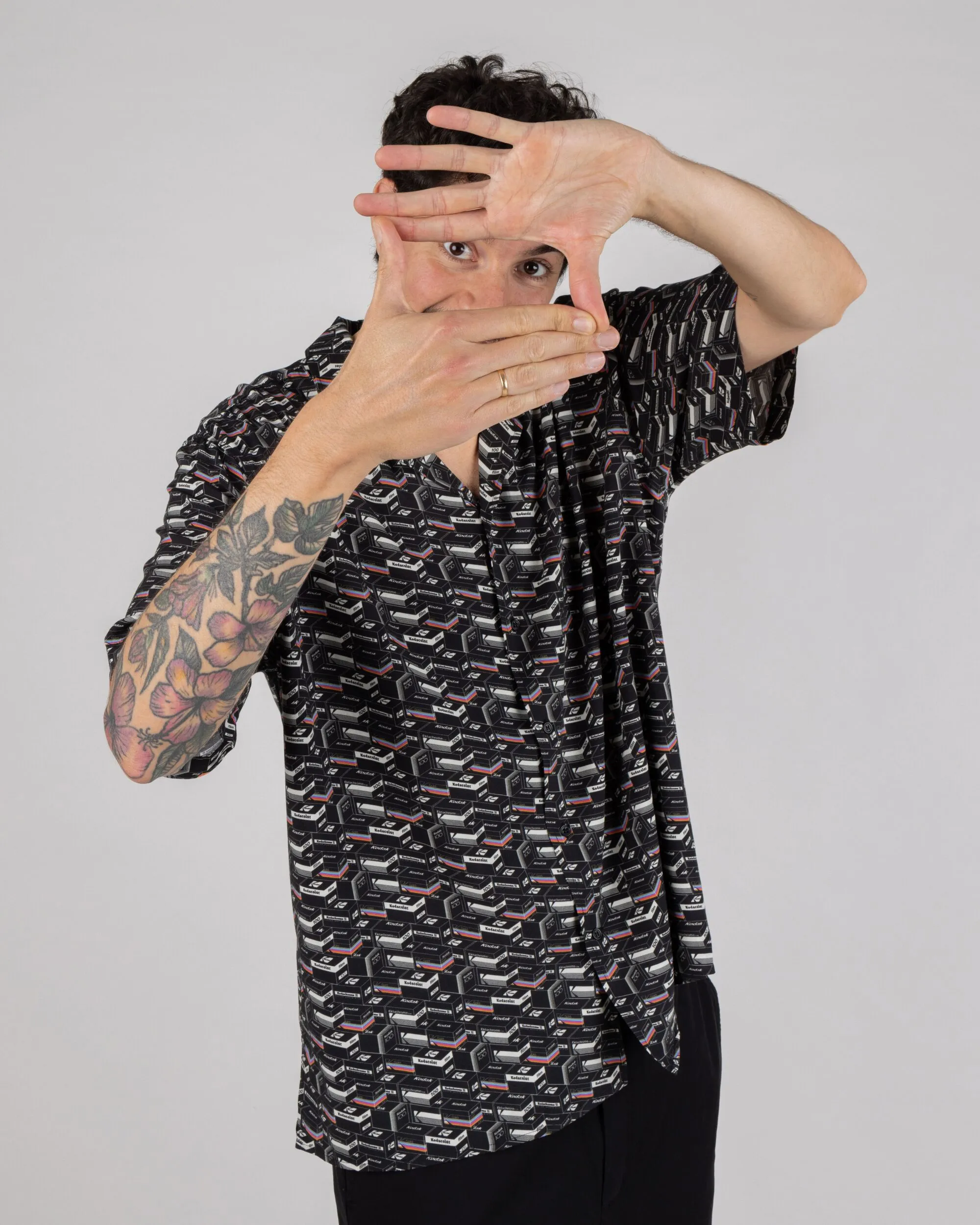 Kodak Film Men's Aloha Shirt Black sold by Ivalo.com product image thumbnail 5
