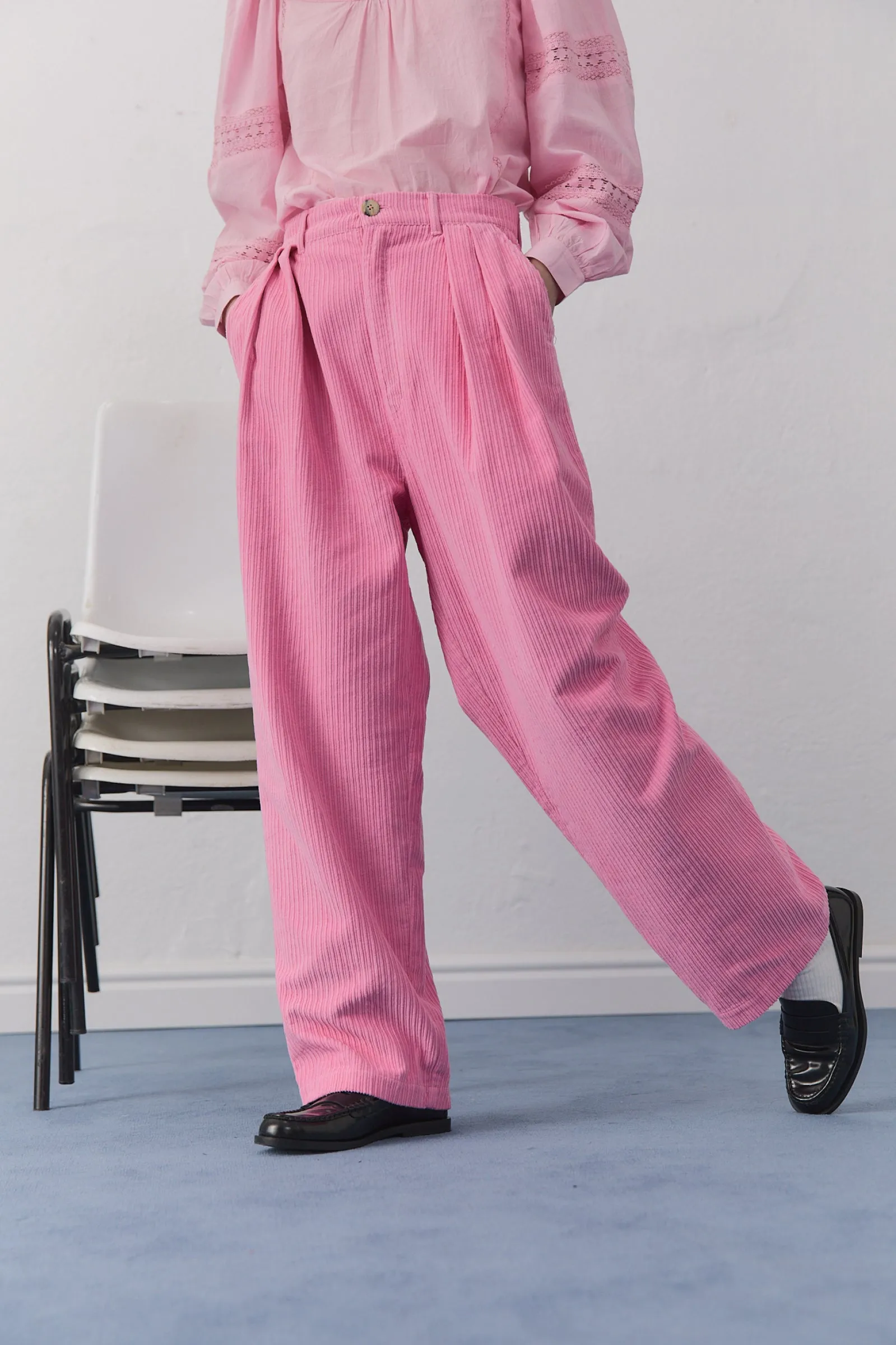 North Pants Blush Pink sold by Ivalo.com product image thumbnail 4