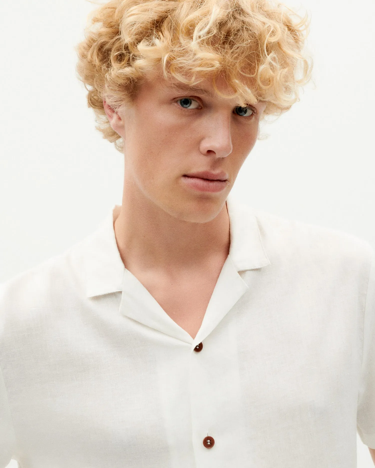 Hemp Jules Shirt White sold by Ivalo.com product image thumbnail 4