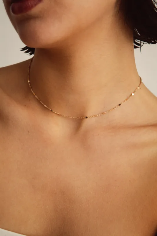 Classic Choker Gold sold by Ivalo.com