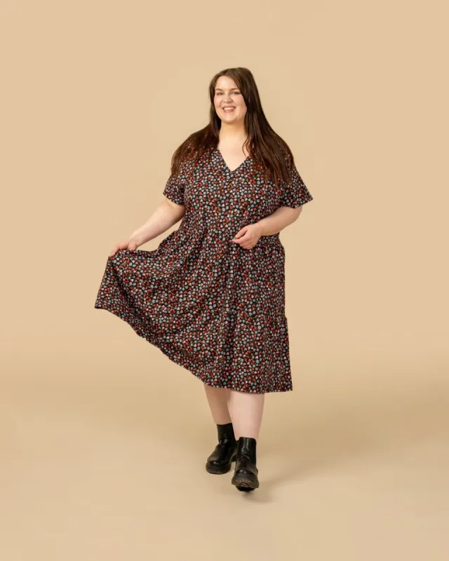 V-neck Dress Floral Black sold by Ivalo.com