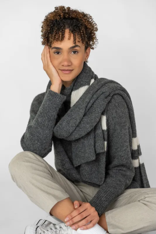 Knitted Alpaca Mix Scarf Grey sold by Ivalo.com