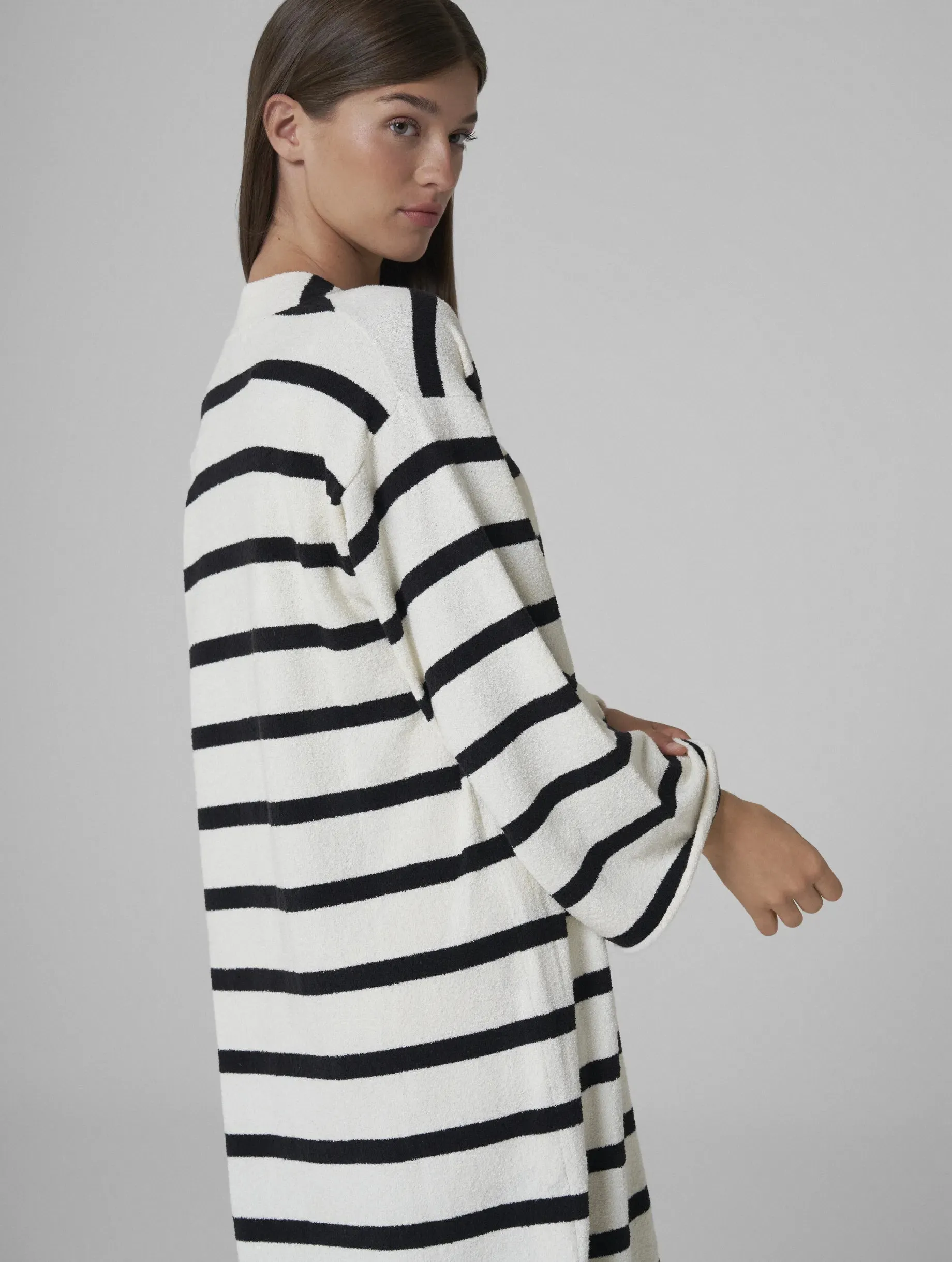 Maha Maxi Cardigan Striped Black/White sold by Ivalo.com product image thumbnail 2