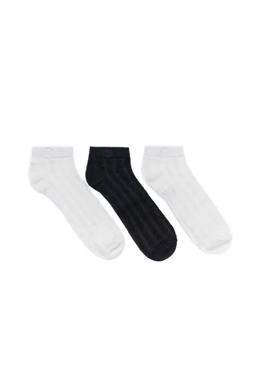Ankle Socks 2 White & 1 Black sold by Ivalo.com