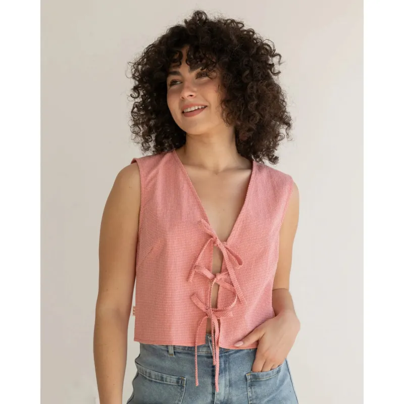 Arnía Vest Coral sold by Ivalo.com