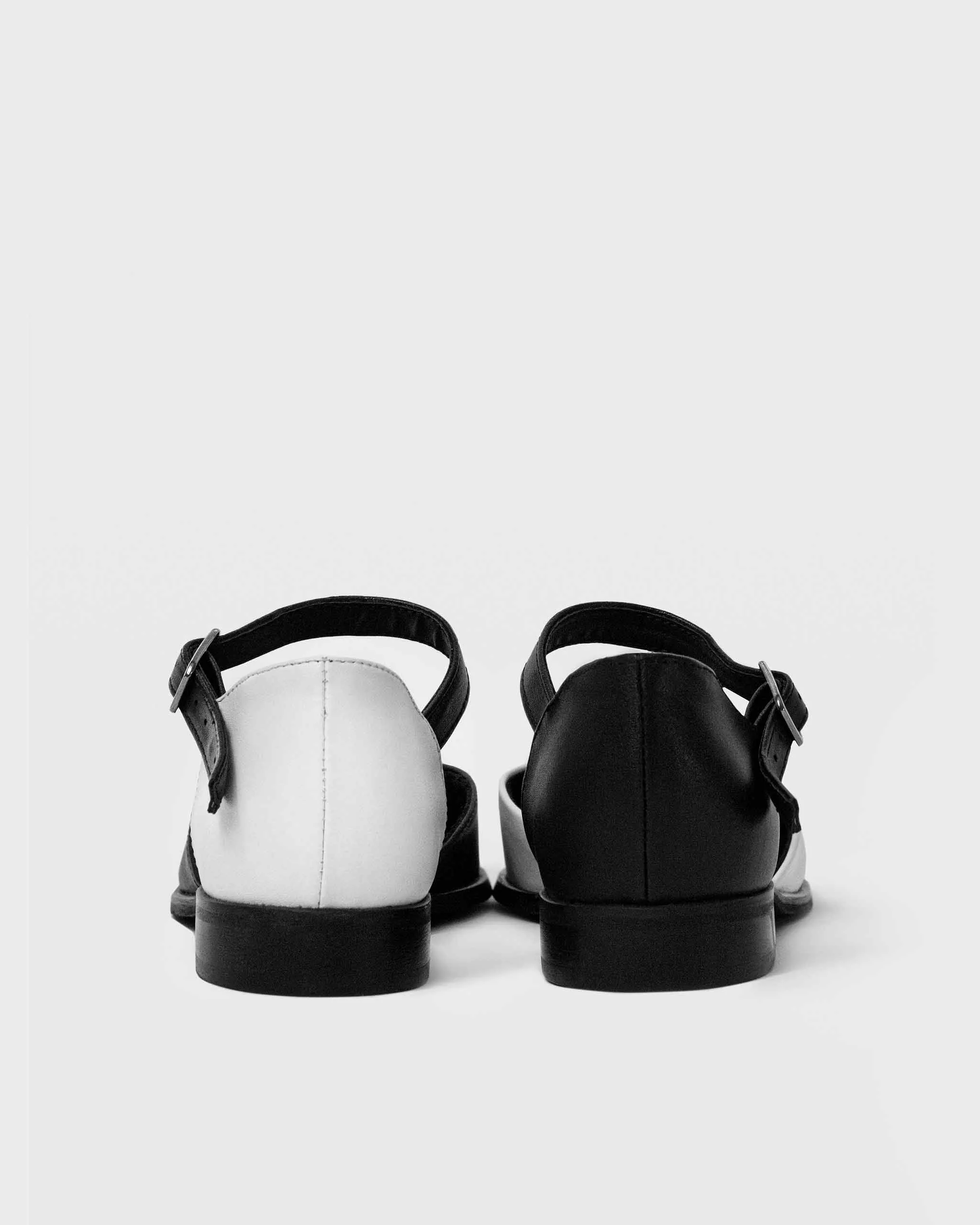 Alexa Cactus Leather Flats Black / White sold by Ivalo.com product image thumbnail 5