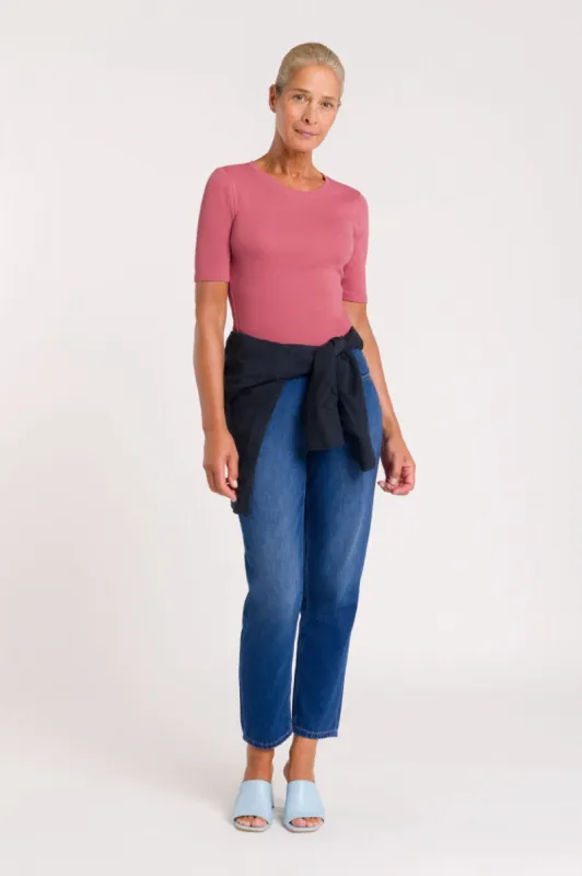 Caroline Cropped Jeans Dark Blue sold by Ivalo.com