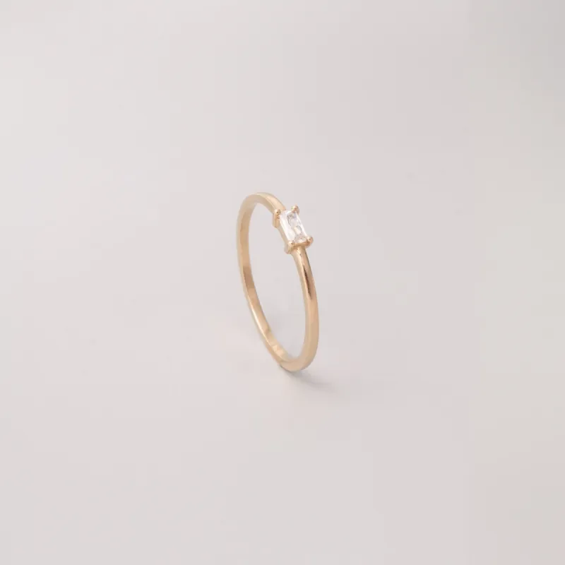 Baguette Ring Sparkle sold by Ivalo.com
