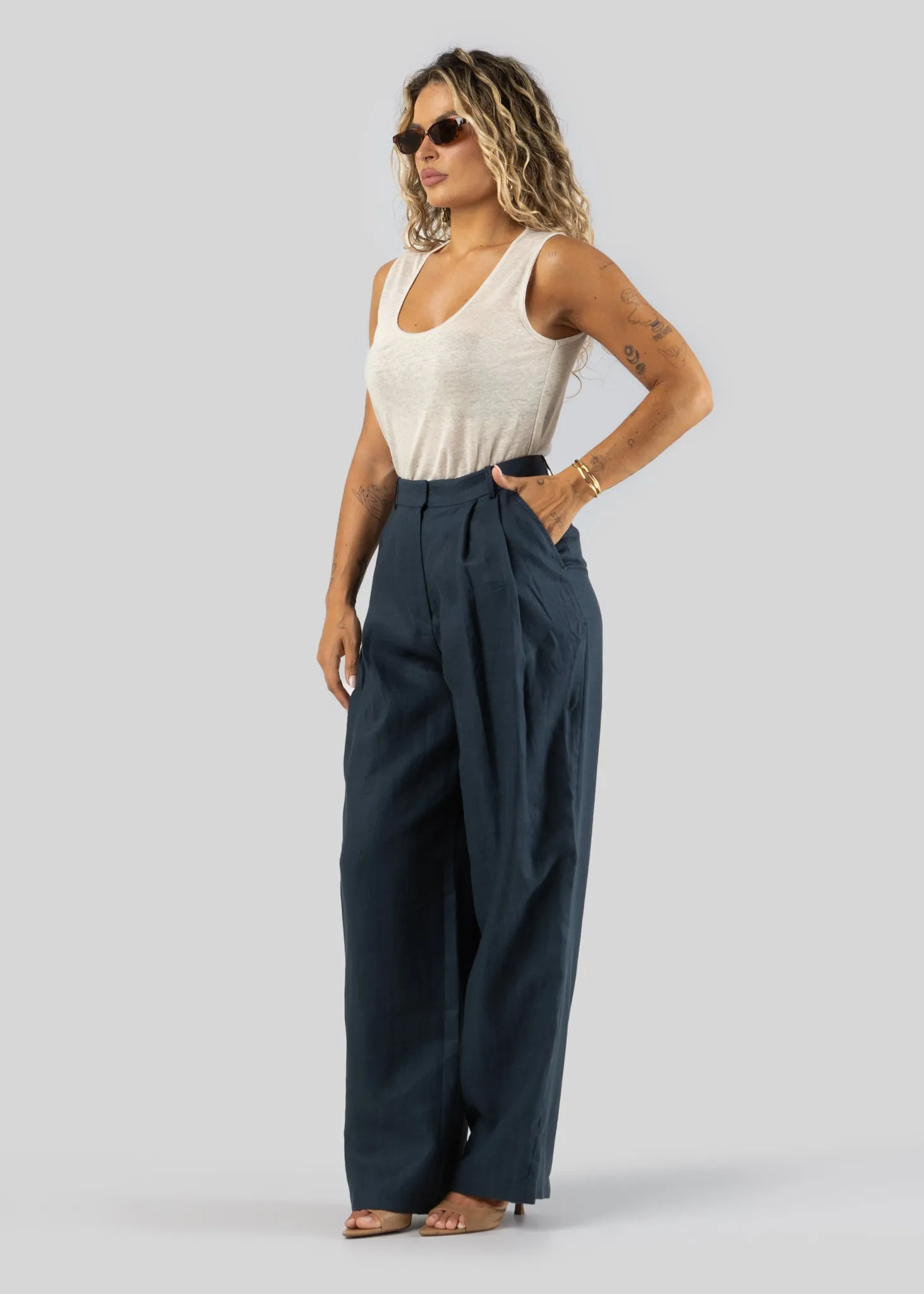 Linen Tank Top Beige sold by Ivalo.com product image thumbnail 4