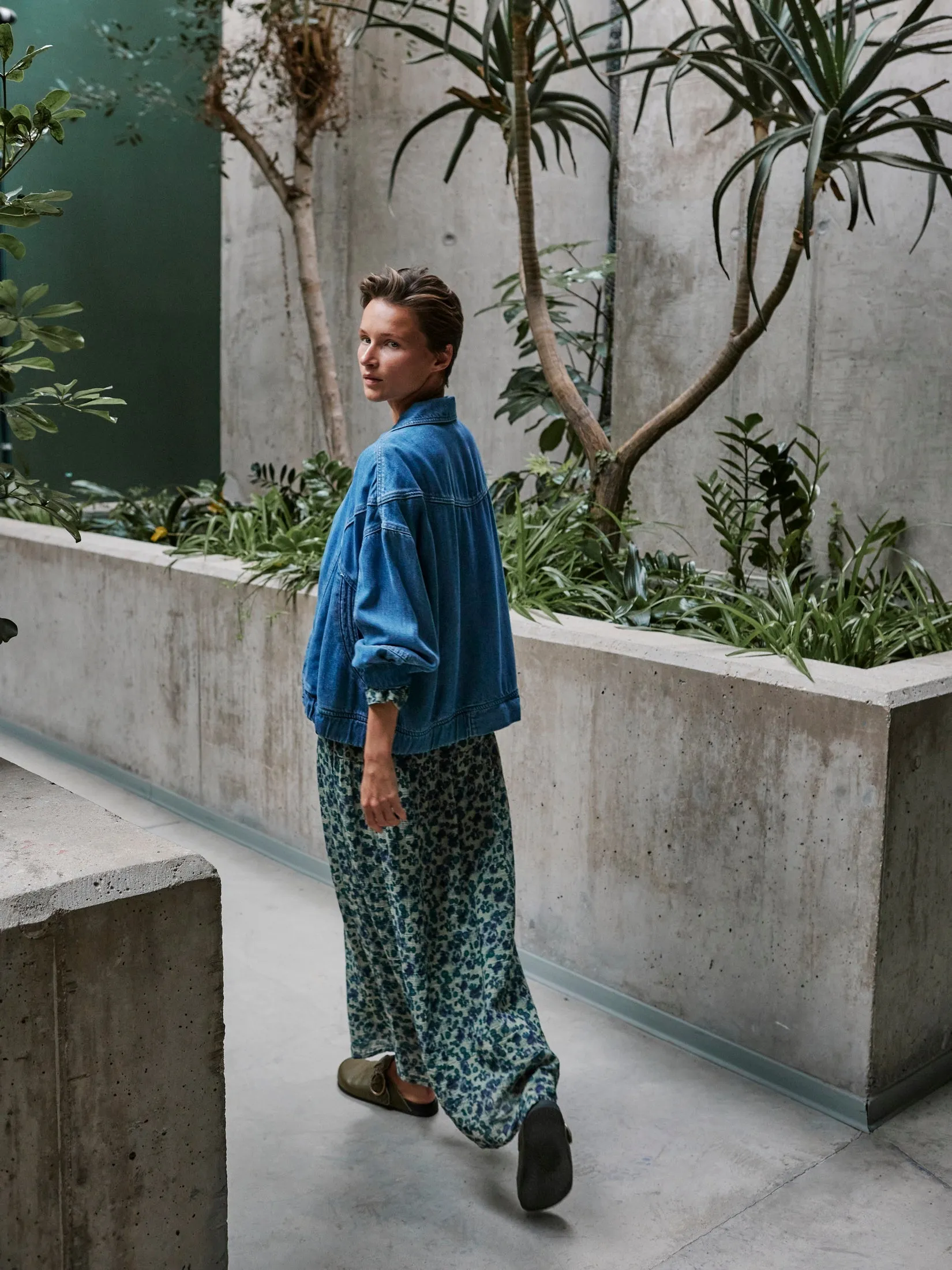 Printed Maxi Dress Green sold by Ivalo.com product image thumbnail 4