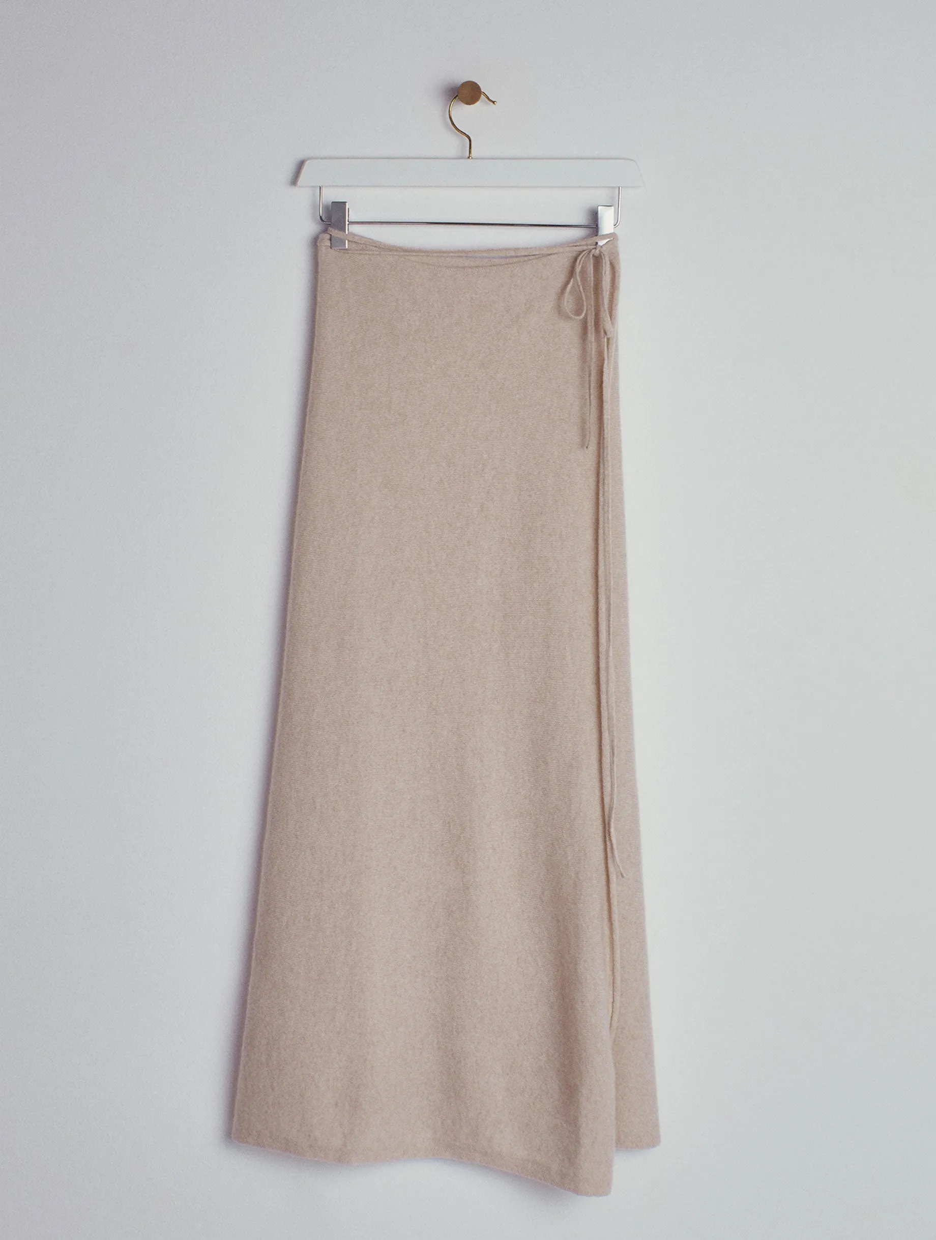Esmeralda Cashmere Knitted Wrap Skirt Ecru sold by Ivalo.com product image thumbnail 2