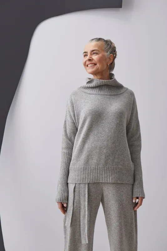 Chunky Turtle Knit Melange Grey sold by Ivalo.com