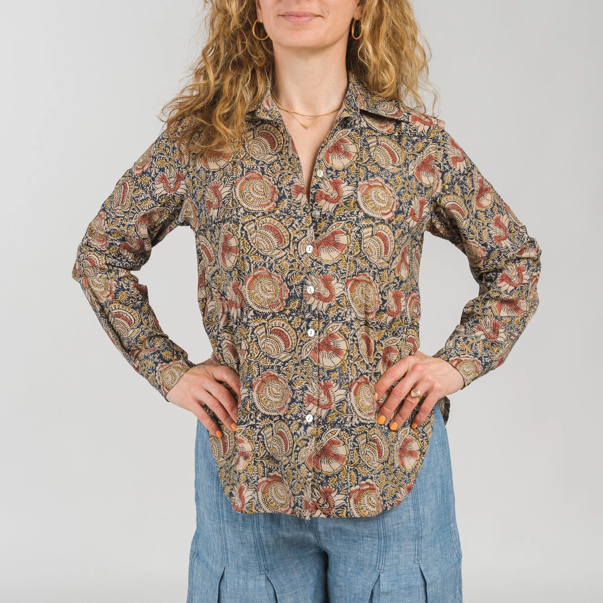Printed Boyfriend Blouse sold by Ivalo.com product image thumbnail 2