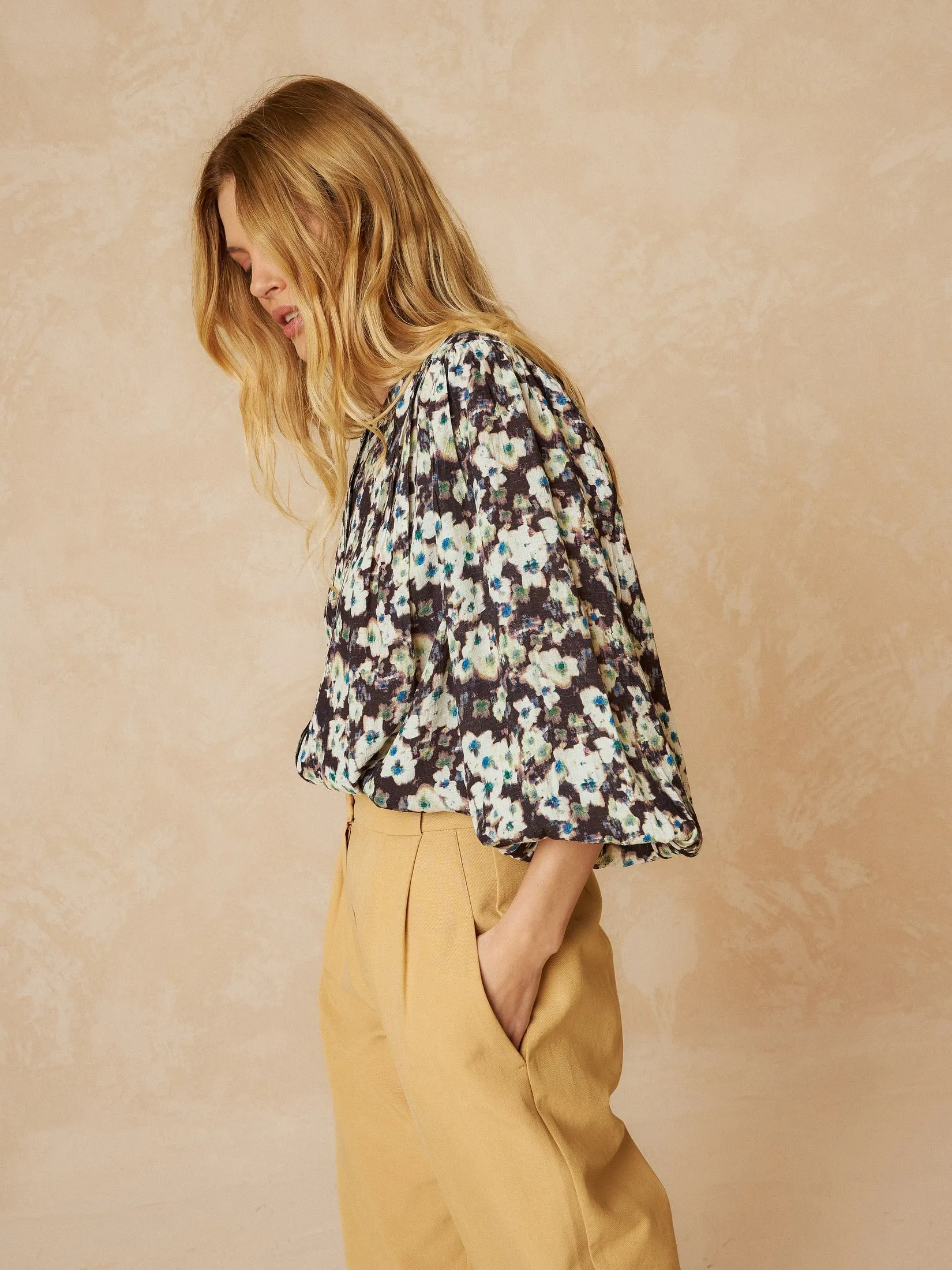 Dobby Flowy Shirt Black sold by Ivalo.com product image thumbnail 2