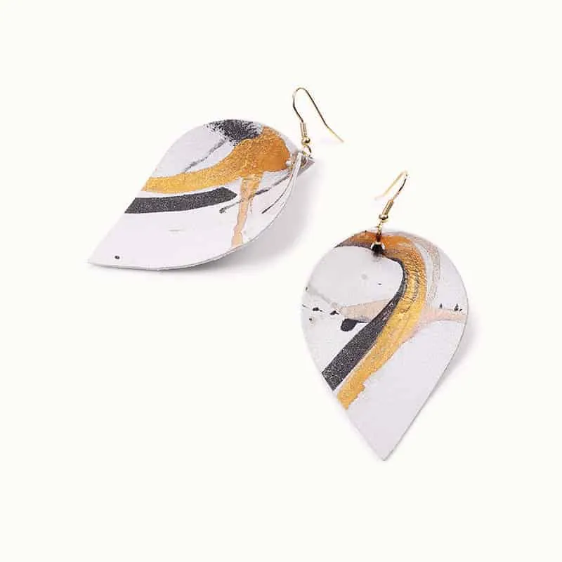 Viaminnet x Lotta Sirén Earrings Abstract Glamour sold by Ivalo.com product image thumbnail 3