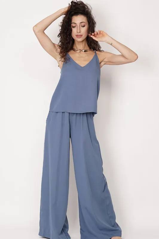 Tencel Top Blue sold by Ivalo.com