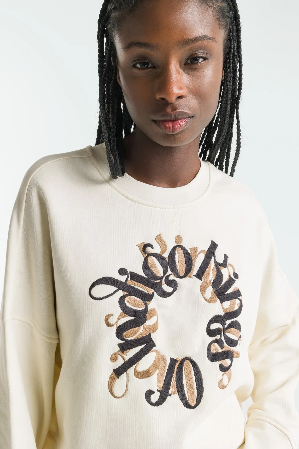 Mira Sweater Non Dyed Circle White sold by Ivalo.com