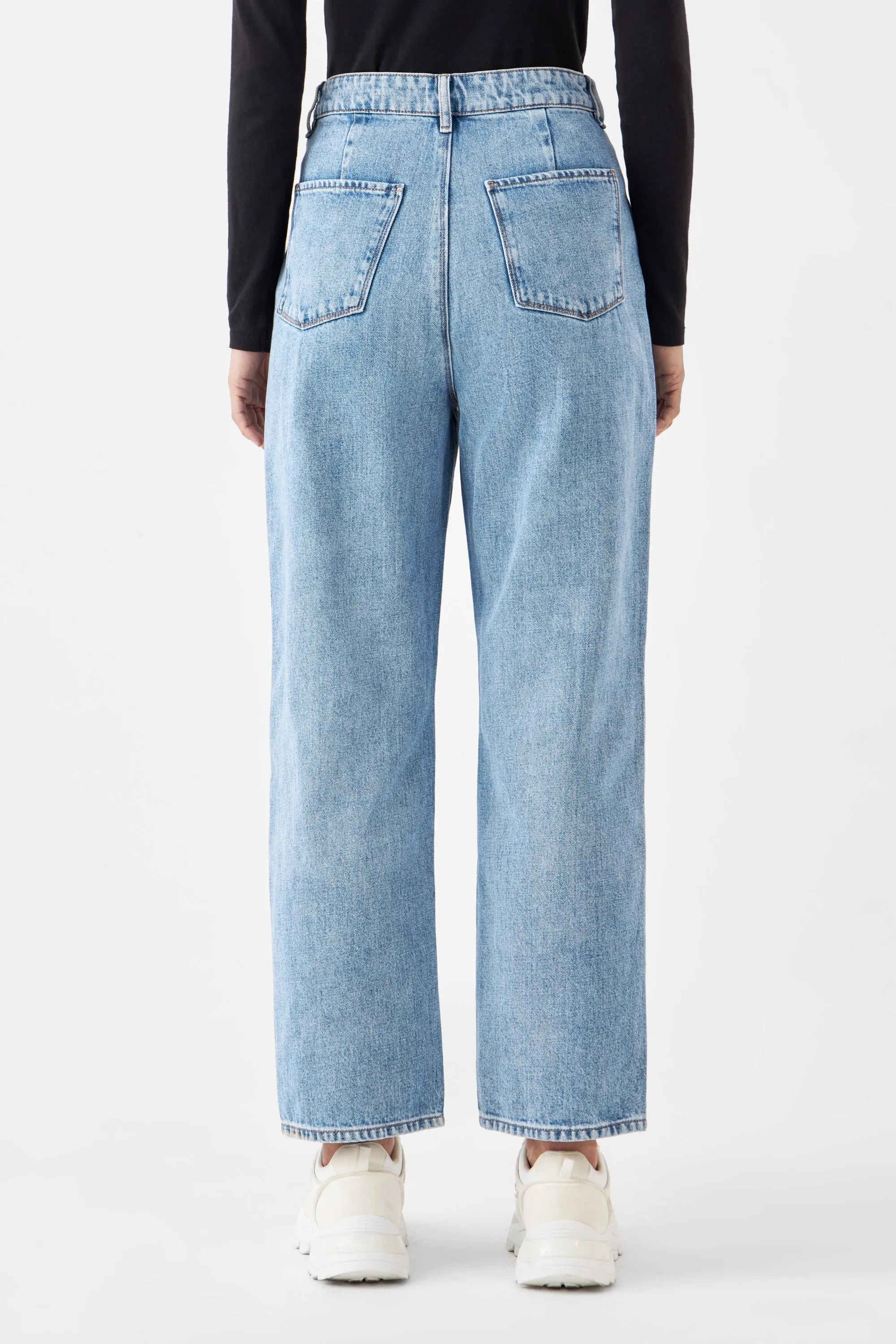 Dawn Jeans Light Denim sold by Ivalo.com product image thumbnail 2