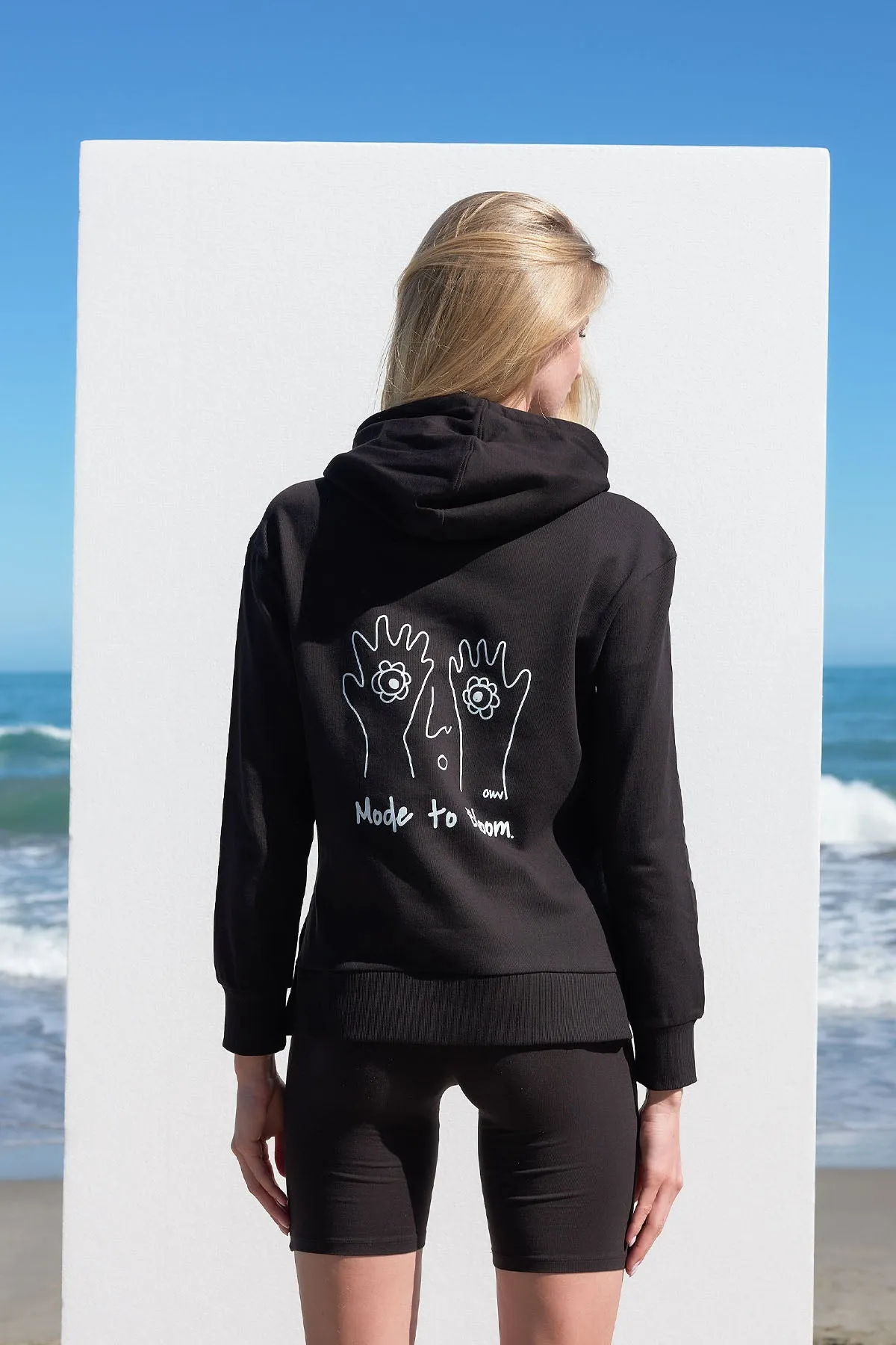 Printed Hoodie Black sold by Ivalo.com product image thumbnail 2