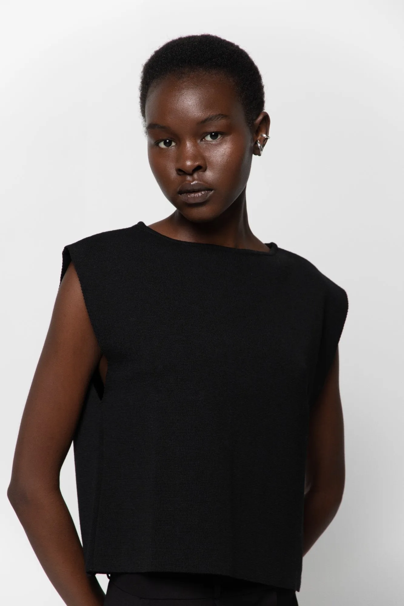 Crop Tank Top Black sold by Ivalo.com product image thumbnail 3