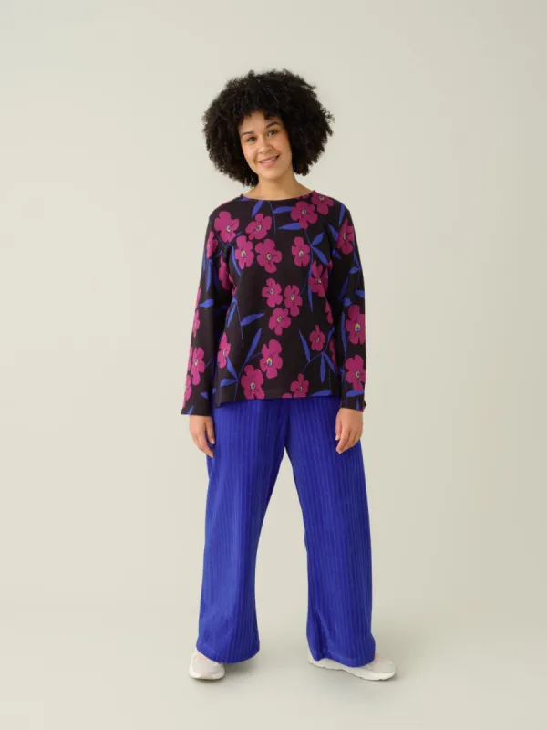 Women's Mysterious Blooms Jacquard Shirt sold by Ivalo.com