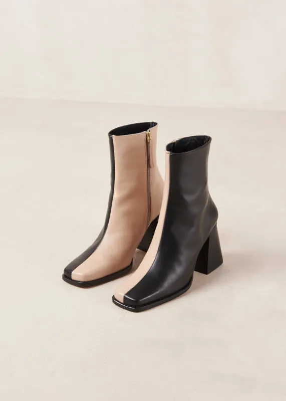 South Bicolor Leather Boots Stone Beige & Black sold by Ivalo.com