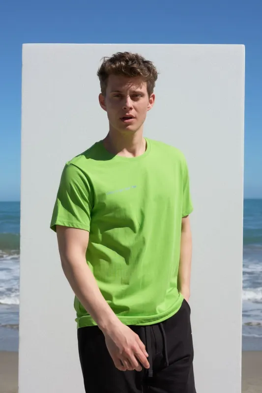 Printed Men's Crew Neck T-Shirt Green sold by Ivalo.com
