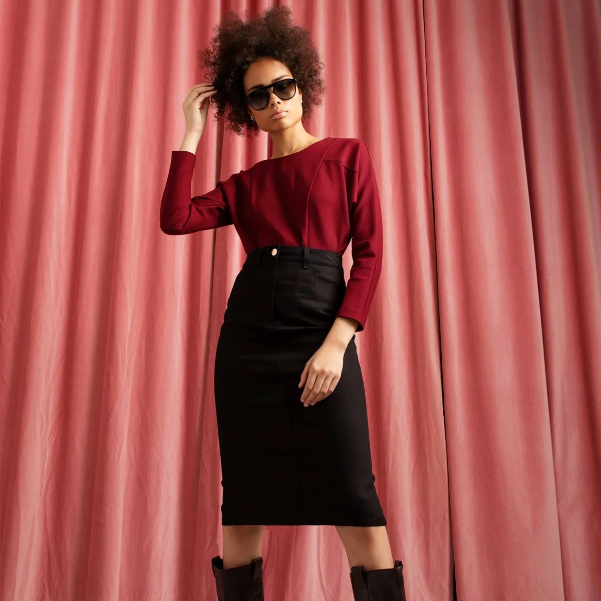 Black Denim Skirt sold by Ivalo.com product image thumbnail 2