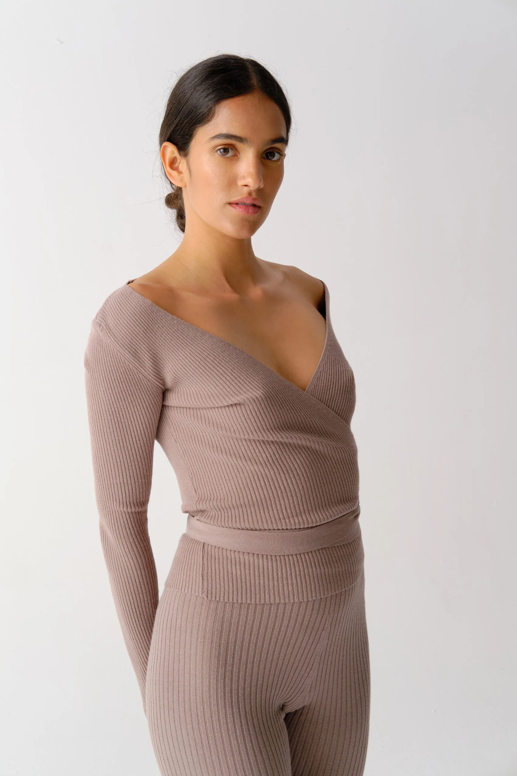 Allegra Long Sleeve Dark Beige sold by Ivalo.com