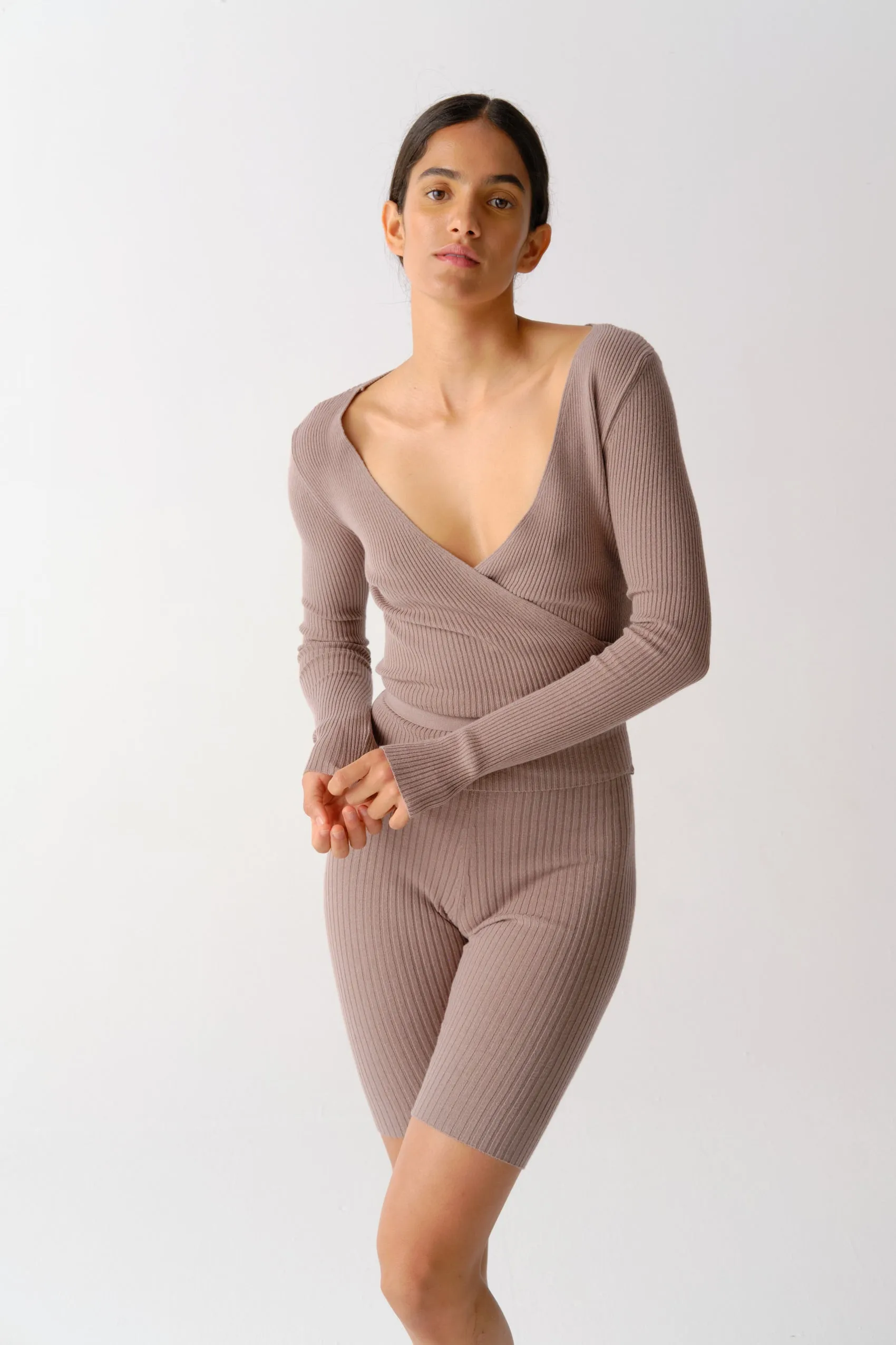 Allegra Long Sleeve Dark Beige sold by Ivalo.com product image thumbnail 5