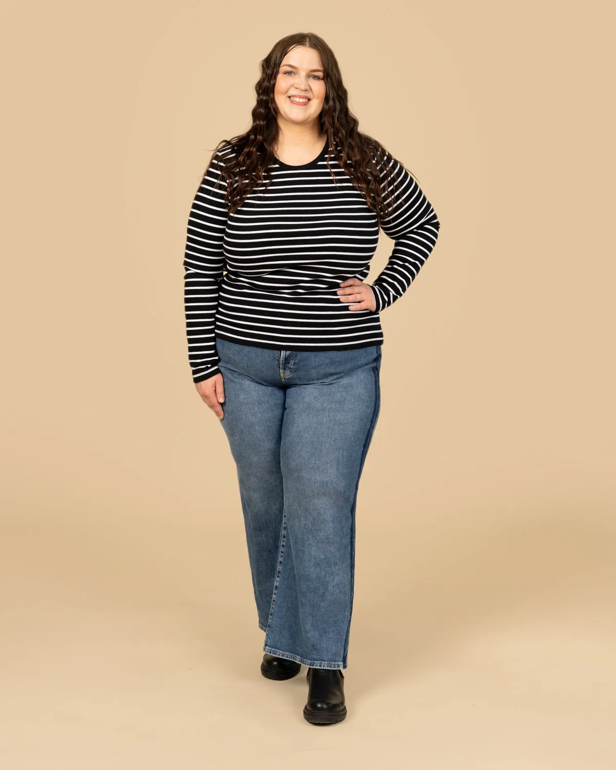 Long Sleeve Top Black Striped sold by Ivalo.com product image thumbnail 3