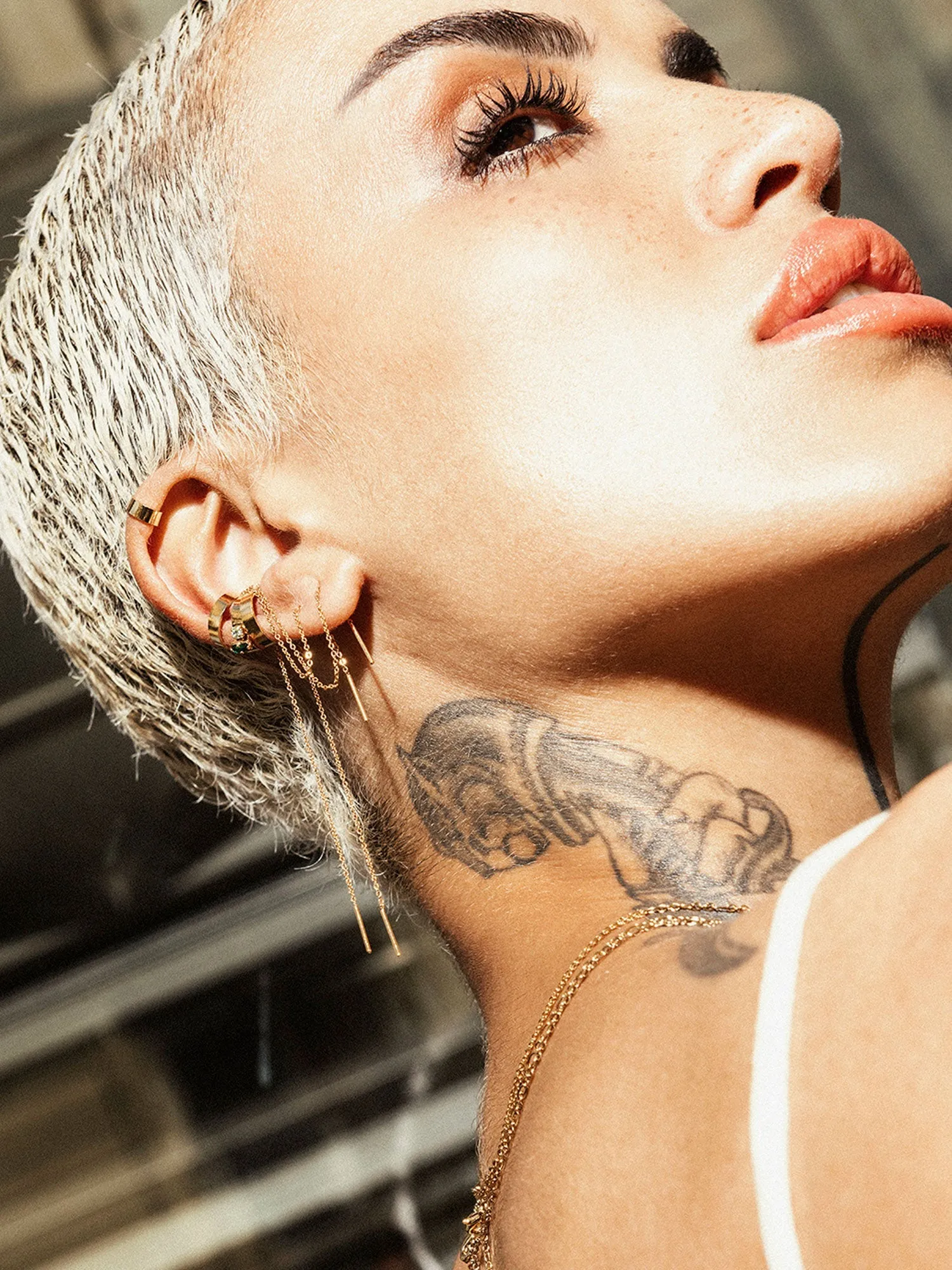 Lucas Single Chain Earcuff Gold sold by Ivalo.com product image thumbnail 3