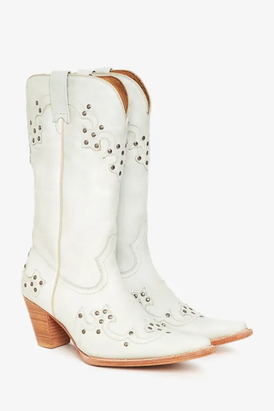 Furia Boots sold by Ivalo.com