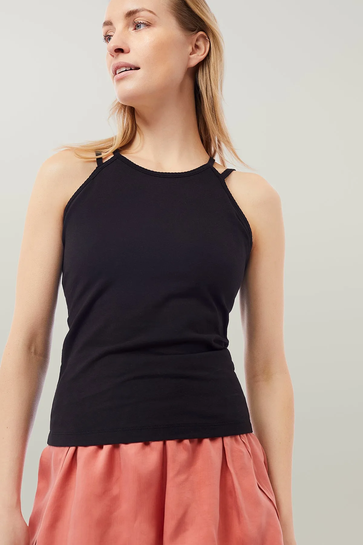 Advanced Racer Top Black sold by Ivalo.com