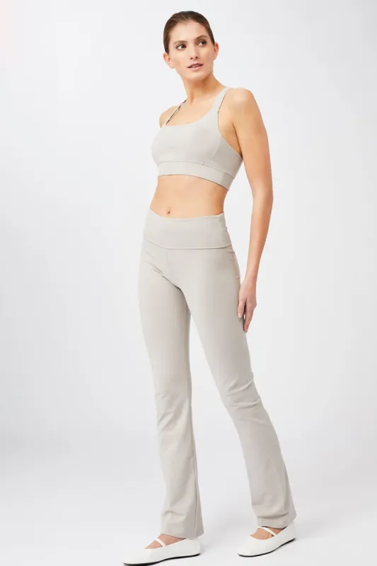 Roll Down Pants Pistacchio sold by Ivalo.com