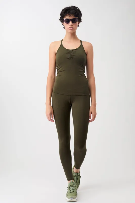 Best Loved Legging Jungle sold by Ivalo.com