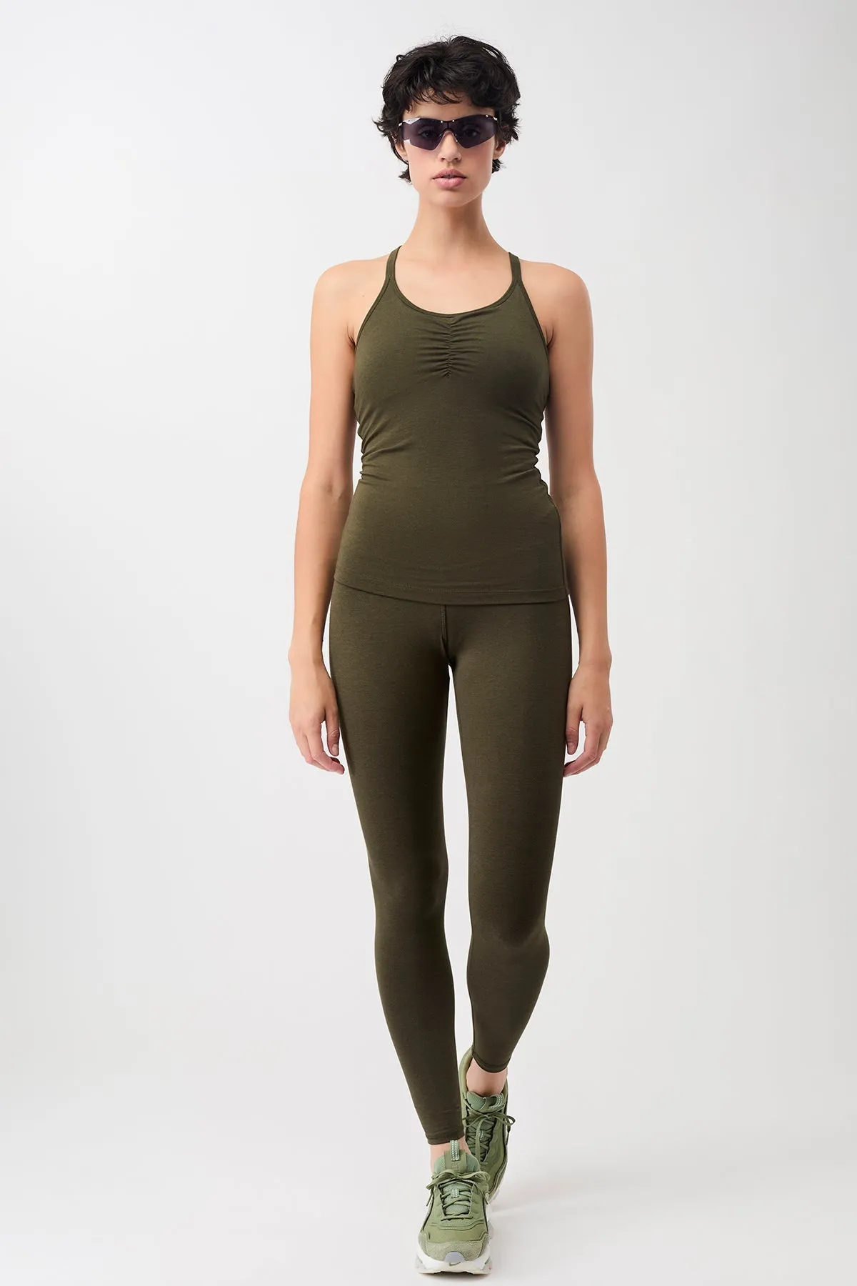 Best Loved Legging Jungle sold by Ivalo.com