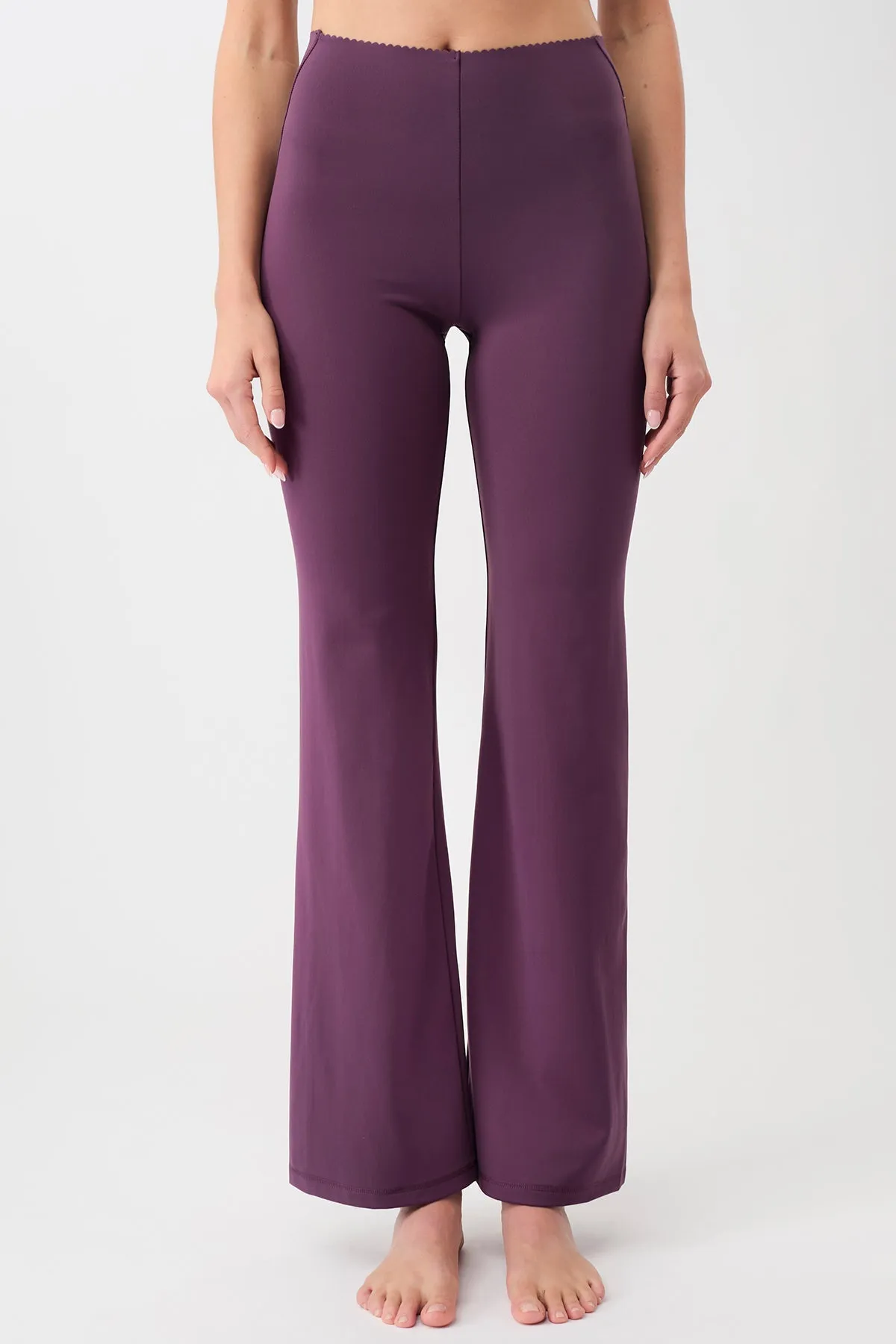 Flared Workout Pants Purple Passion sold by Ivalo.com product image thumbnail 4